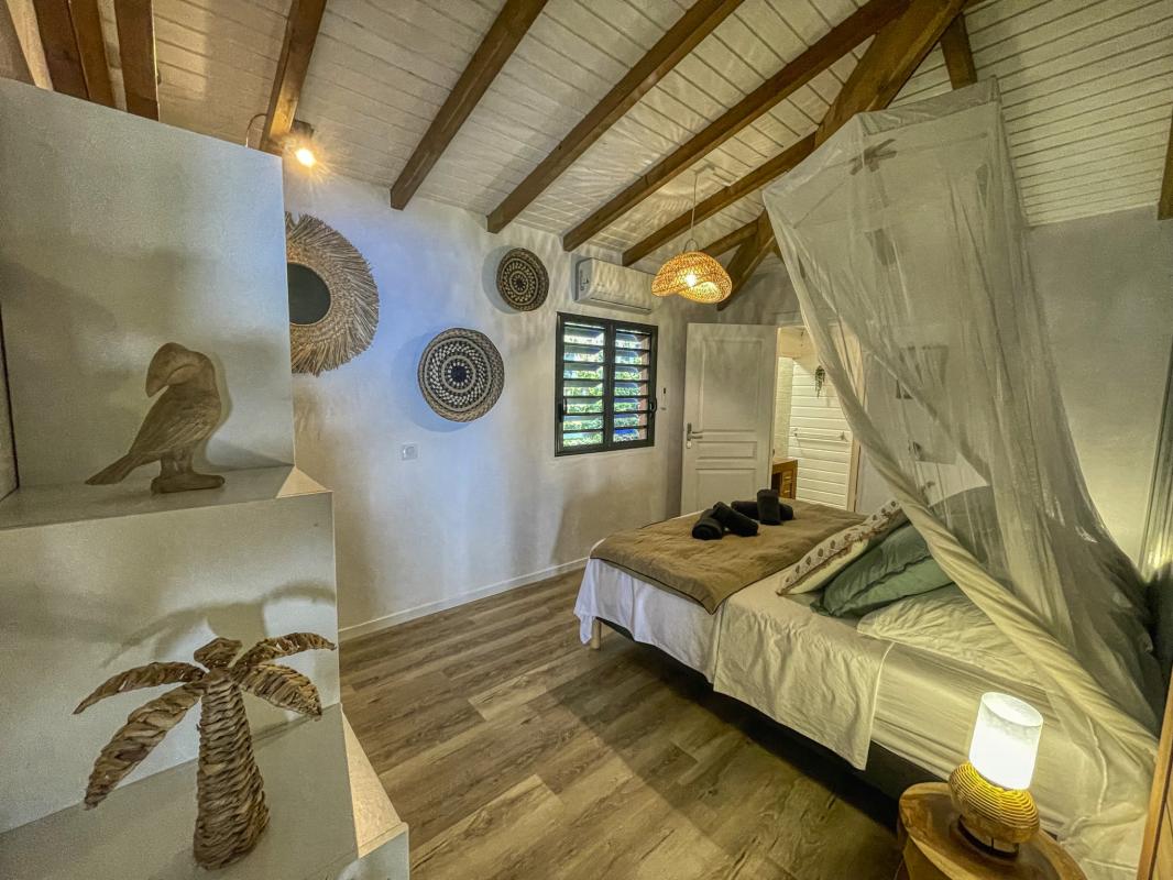 30 Location villa piscine vue mer Pointe Noire Guadeloupe_chambre 2